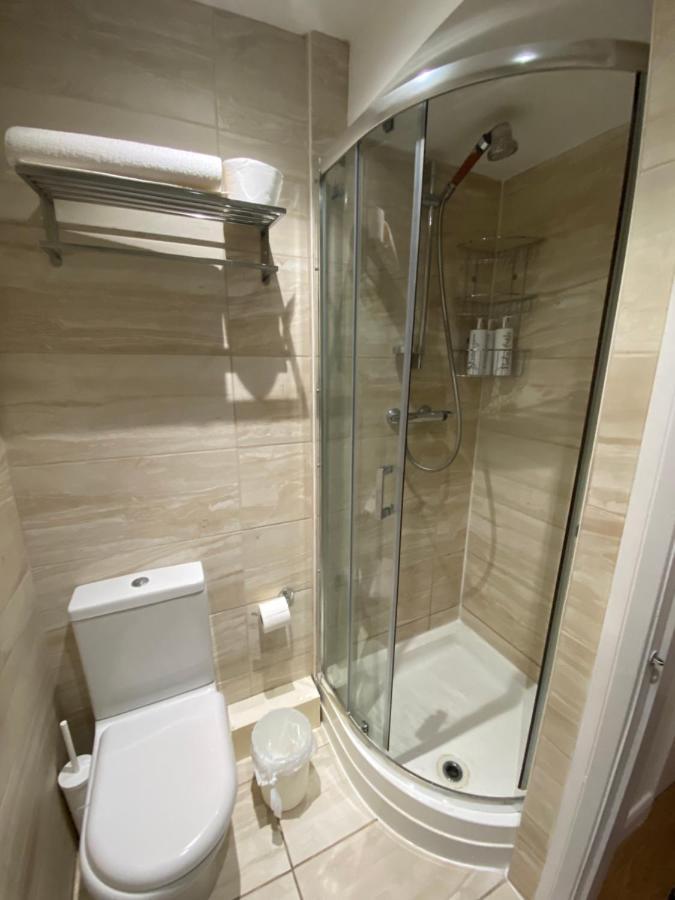 Appartamento Stunning 2 Bed Flat In Ladbroke Grove Londra Esterno foto